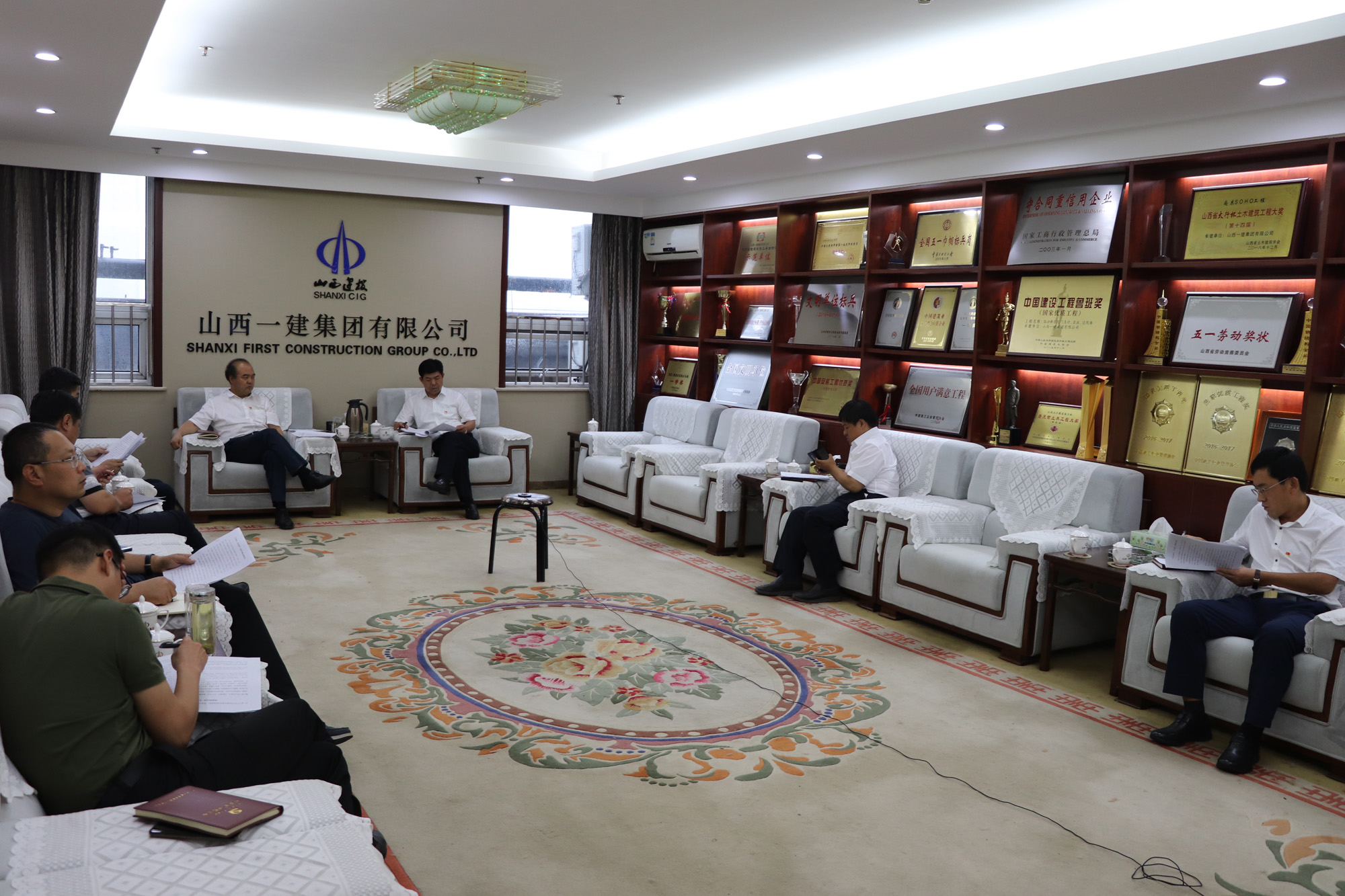 【基層動态】山西建投一(yī / yì ／yí)建集團黨委召開“不(bù)忘初心、牢記使命”主題教育領導班子(zǐ)專題學習總結交流會